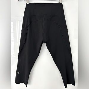 Lululemon size 8 black crop tights